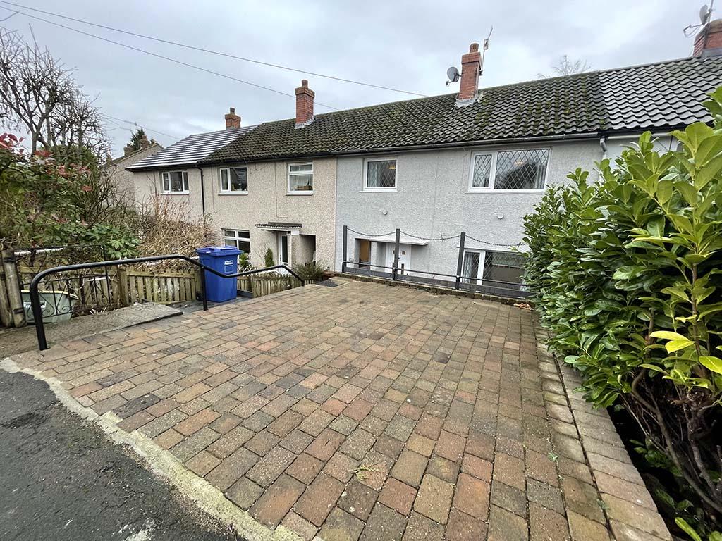 3 bedroom mid terrace house To Let in Barnoldswick - Externally